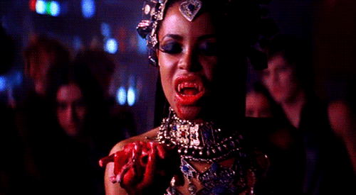 En Seksi Kadın Vampirler