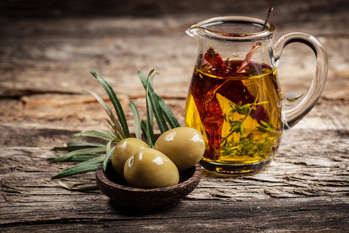 Kuru ve Yıpranmış Saçlar İçin Maske Tarifi
