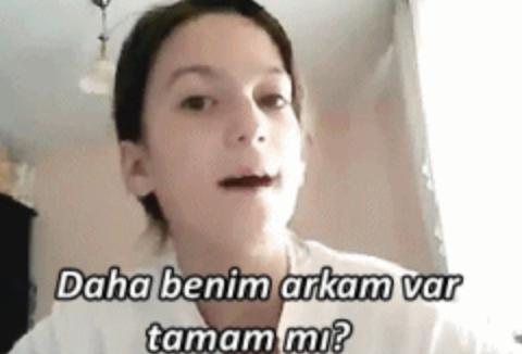 Kizlarsoruyor'da gördüğümüz en saçma davranışlar