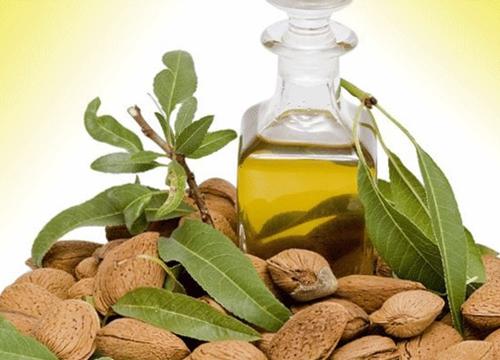 Yağlı Saçlar İçin Maske Tarifi ve Öneriler