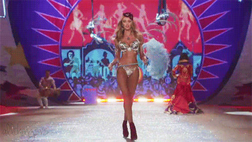 O Bir Melek: Candice Swanepoel