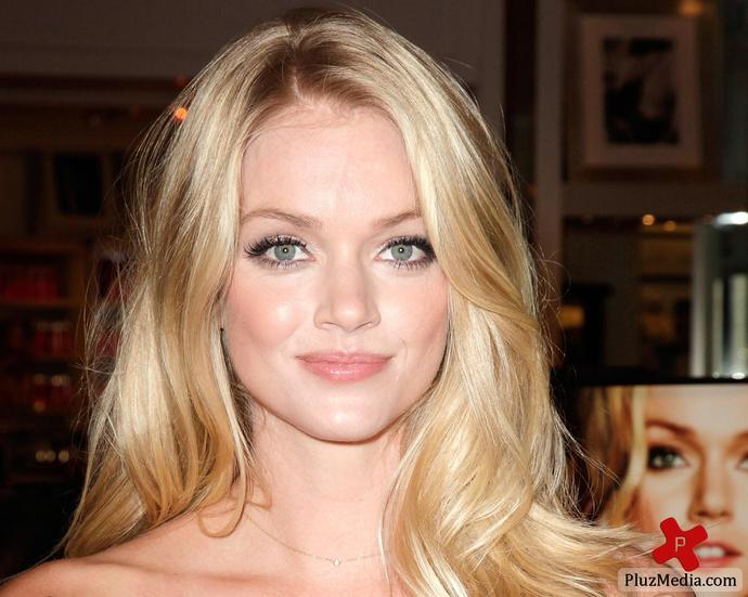 Lindsay Ellingson'a Aşık Olmak İçin 7 Sebep