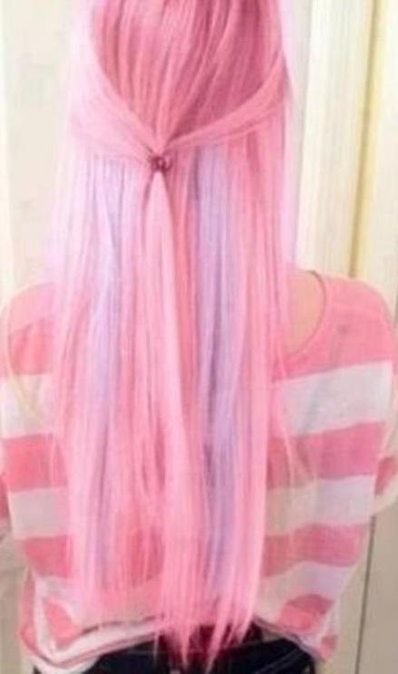 Yeni Moda: Renkli Saçlar :)