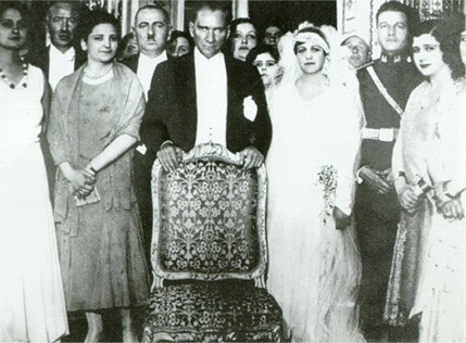 Cumhuriyetin İlan Edilmesine Bir Kadın Olarak Bu 3 Temel Nedenden Şükran Duyuyorum!