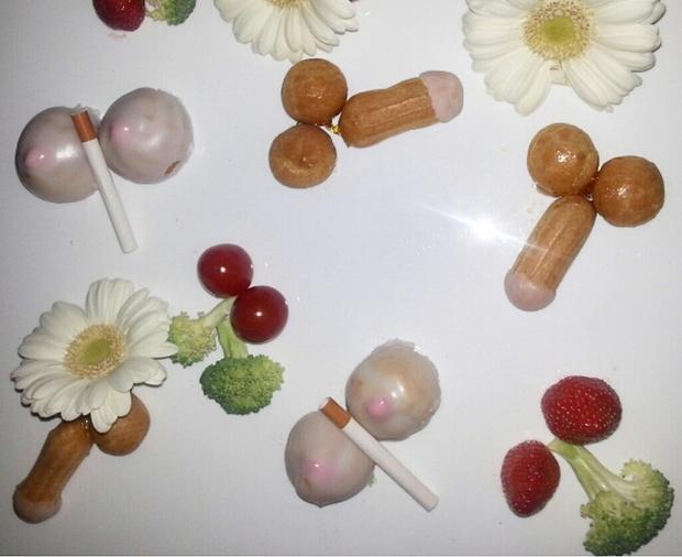 Renkli Penis Modası