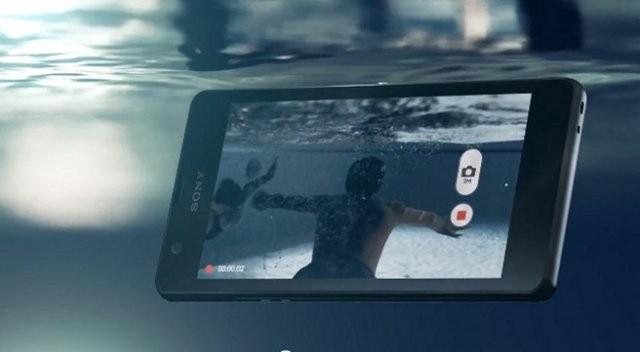 Suya Dayanıklı Telefon Sahipleri İçin Önemli Bilgiler!