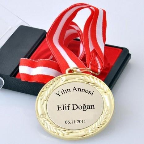 Kadın Olmanın Avantajları (Erkek Manifestosu)