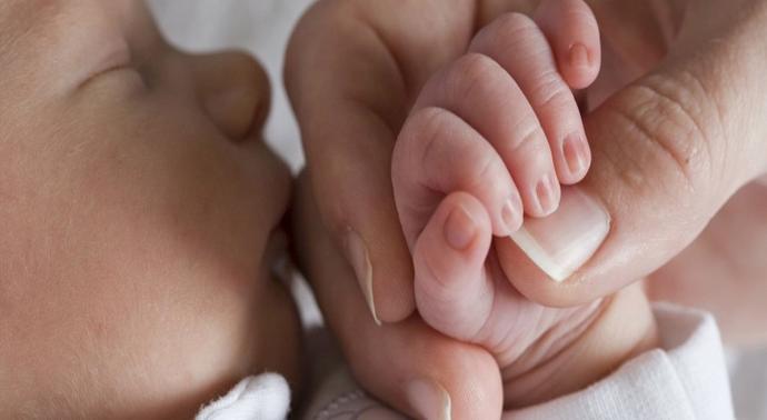 Annelik ve Bebek Bakımı