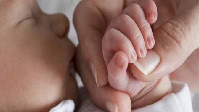 Annelik ve Bebek Bakımı