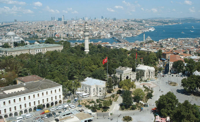 İstanbul Hukuk'a Başlarken