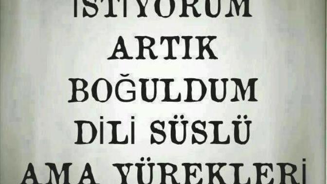 İkiyüzlü İnsanlara Tahammül Edemiyorum