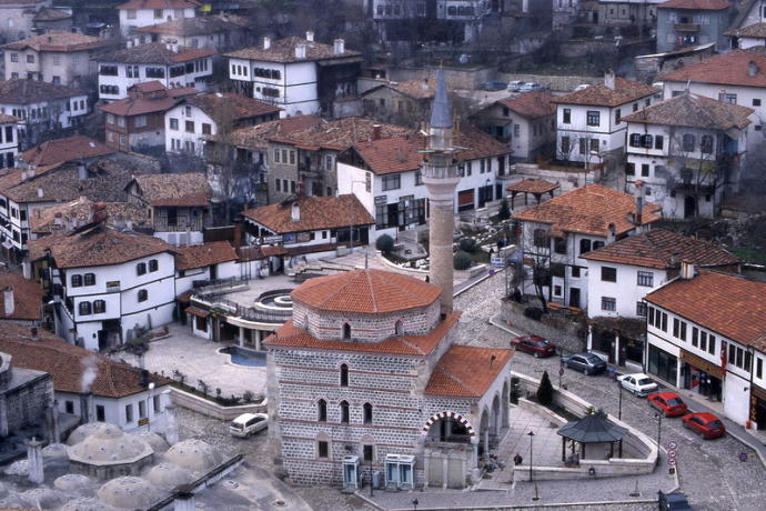 10 Maddede İstanbul...
