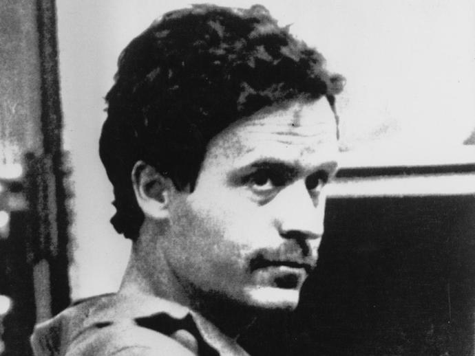 70lerin Sempatik ve Yakışıklı Seri Katili Ted Bundy