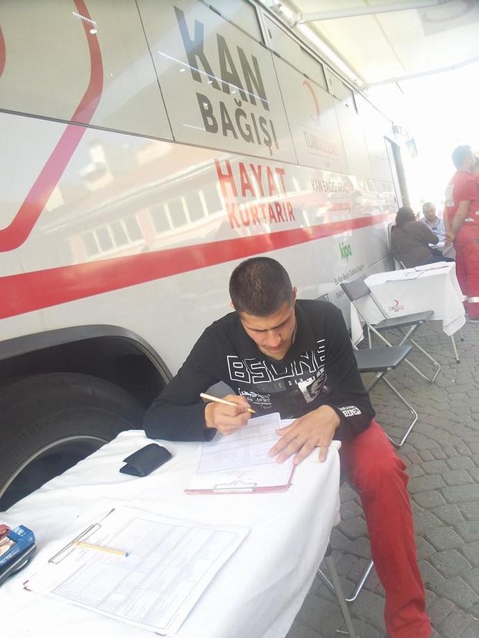 Türk Kızılay'ı Kan Bağışı