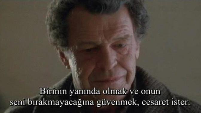 Aşk Fedakarlık İster