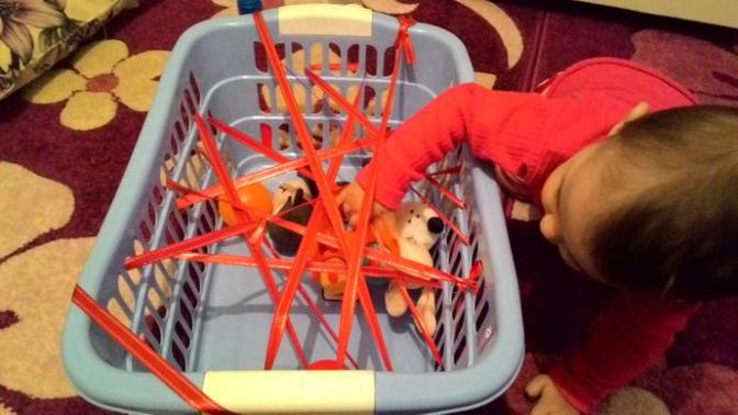 Bebekler ve Çocuklar İçin Montessori Etkinlikleri - Kızımla Yaptığımız Etkinlikler