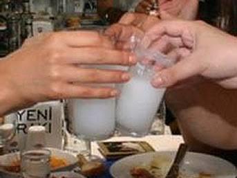 Bir Genç Kızın Sarhoşluk Hikayesi