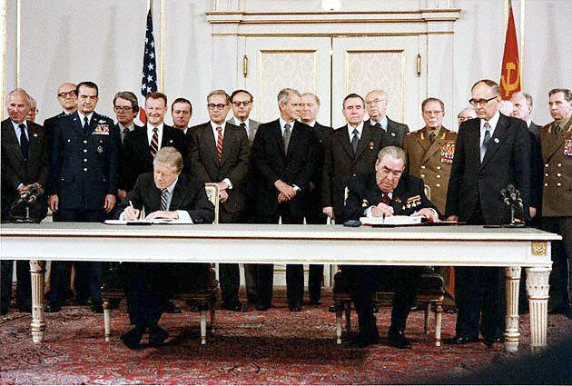 70 Yıllık Amerika Rusya İlişkileri İçin 7 Kilometre Taşı