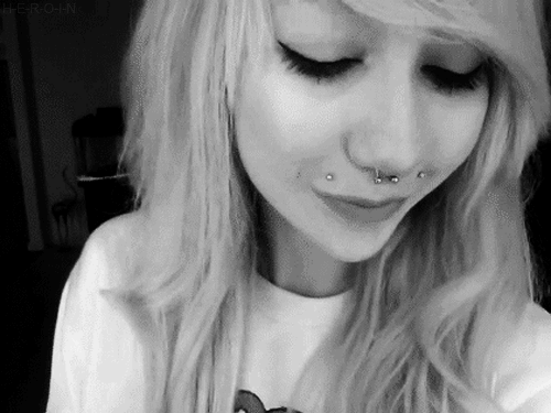 Sahte Septum Piercing Yapımı
