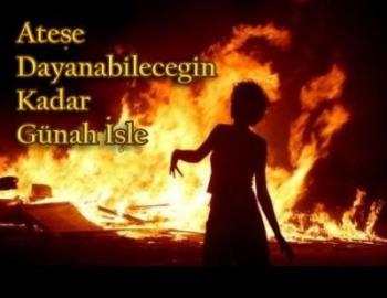 Erkeklerin Gözünde Tayt Giyen Kızlar