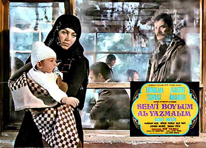 Yeşilçam Efsaneleri: Selvi Boylum Al Yazmalım