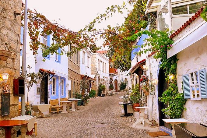 İzmir ve İzmirli Olmak