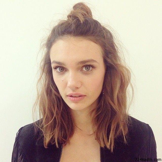 Yepyeni Bir Trend! Yarım Topuz (Half Up Bun)