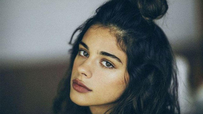 Yepyeni Bir Trend! Yarım Topuz (Half Up Bun)