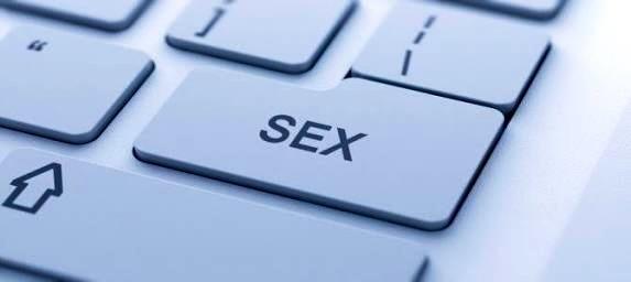 Aynanın Öteki Yüzü: Sanal Seks Bağımlılığı 