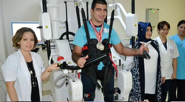 Mutsuz Olmak Yerine Elindekinin Kıymetini Bilmeli İnsan!