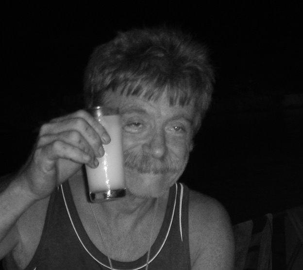 Bir Başkadır Rakı Sevgisi...