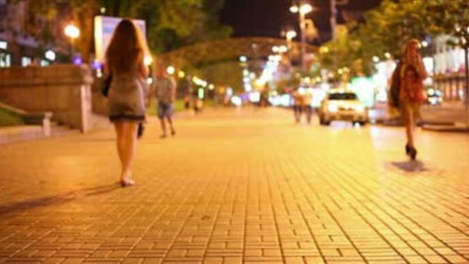 Abisi Olan Kızların Anlayabileceği Durumlar