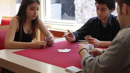 Tanışma Hikayemiz: Bizim Aşkımız Bambaşka!