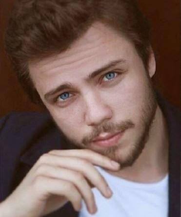 Bir Kadın Neden Kıskanır? İşte 5 Ana Neden!