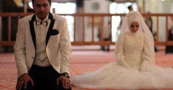 İslam'da çok eşlilik nasıl olurmuş öğrenelim derim dimi?