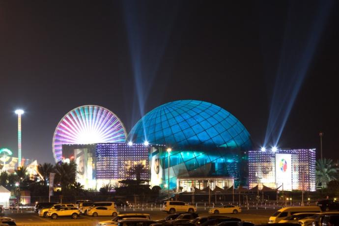 "Parayla Saadet Olur mu?" Sorusuna, Dubai ile Örnekler Verebileceğimiz Alternatif Eğlence Yolları