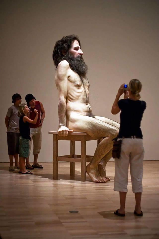 Heykeli Gerçeğe Dönüştürmeyi Başaran Mükemmel Sanatçı; Ron Mueck