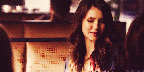 Bulgar Güzeli Nina Dobrev