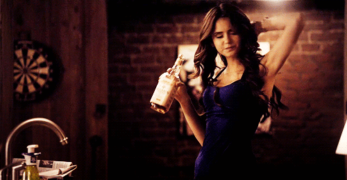 Bulgar Güzeli Nina Dobrev