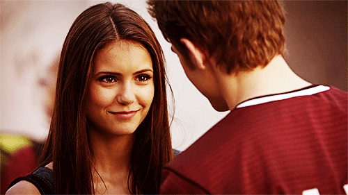Bulgar Güzeli Nina Dobrev