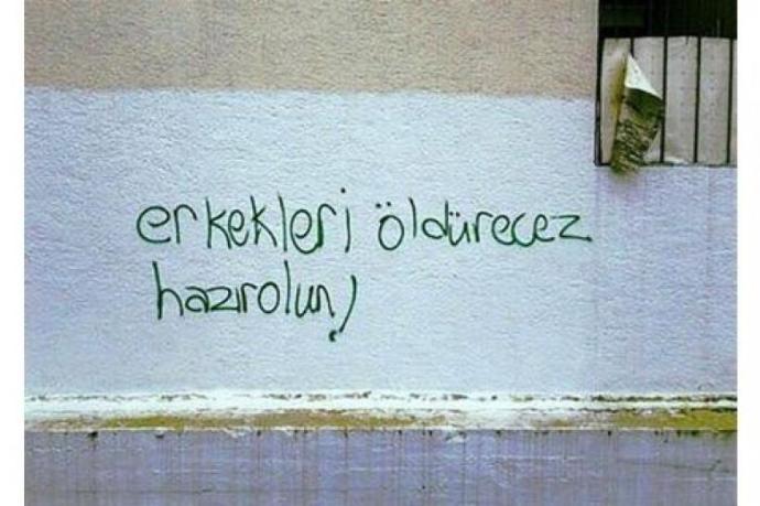 Hayatı Sorgulatan Duvar Yazıları