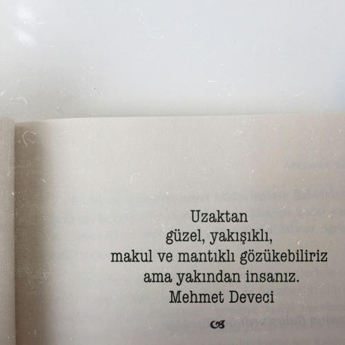 Kitaplarda Hayat Buluyoruz