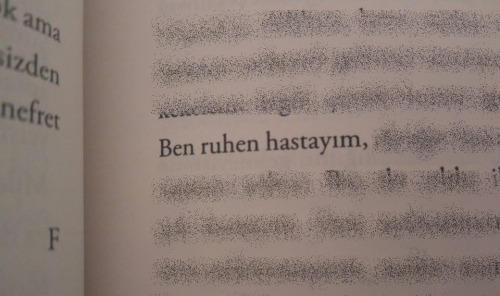 Kitaplarda Hayat Buluyoruz
