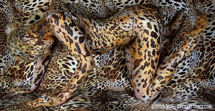 Estetik Harikası Kadın Vücudu Kullanılarak Yapılan Sanat Eserleri