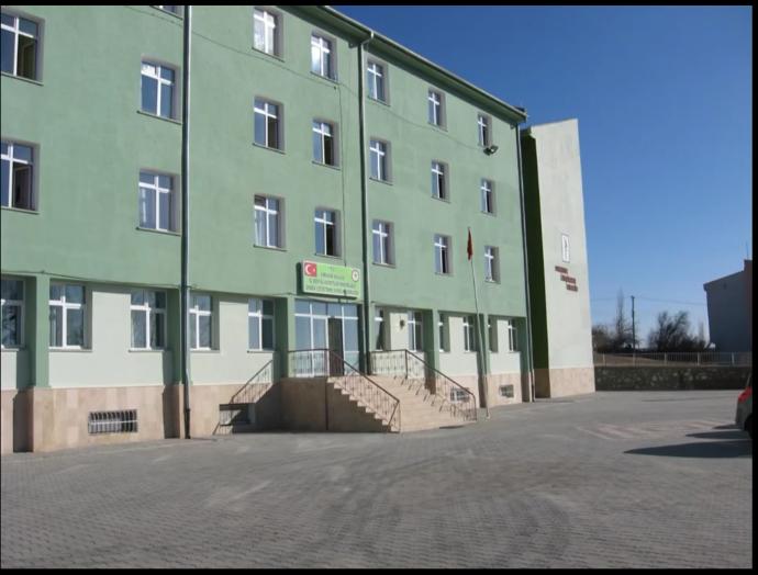 Anne Baba Sevgisi Olmadan Büyümek ve Yuva Hayatı