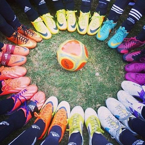 Kim Demiş Kadınlar Futboldan Anlamaz Diye?
