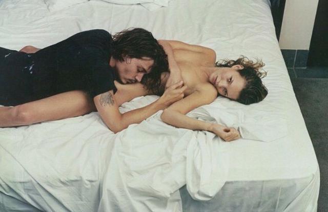 Devlerin Aşkı Büyük Olur: Johnny Depp - Kate Moss