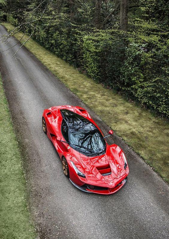 En Hızlı Ferrari: LaFerrari