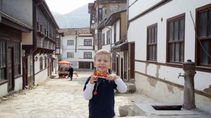 Benden Nefret Etmeyi Bırakın Artık