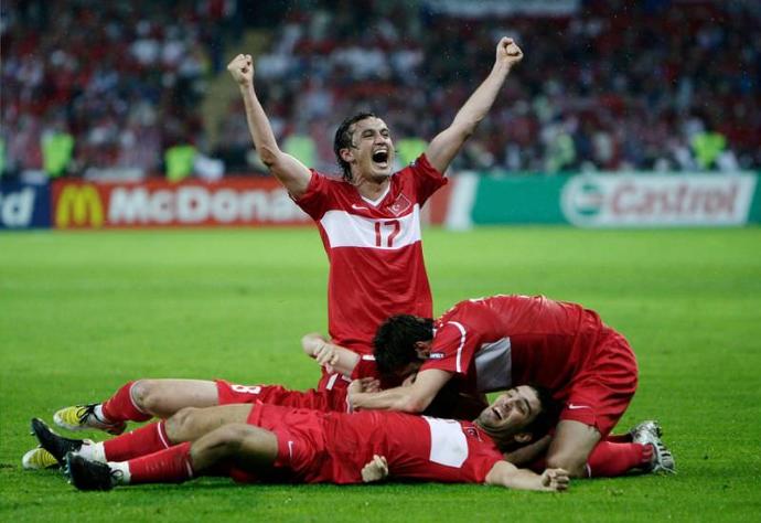1990-1995li Futbolseverlerin Şanslı Olduklarını Gösteren Nedenler
